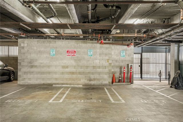 540 S Kenmore Avenue 203, Los Angeles, CA 90020
