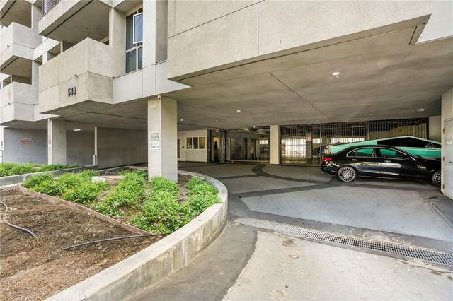 540 S Kenmore Avenue 203, Los Angeles, CA 90020