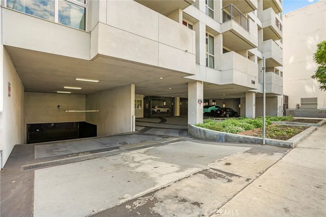 540 S Kenmore Avenue 203, Los Angeles, CA 90020