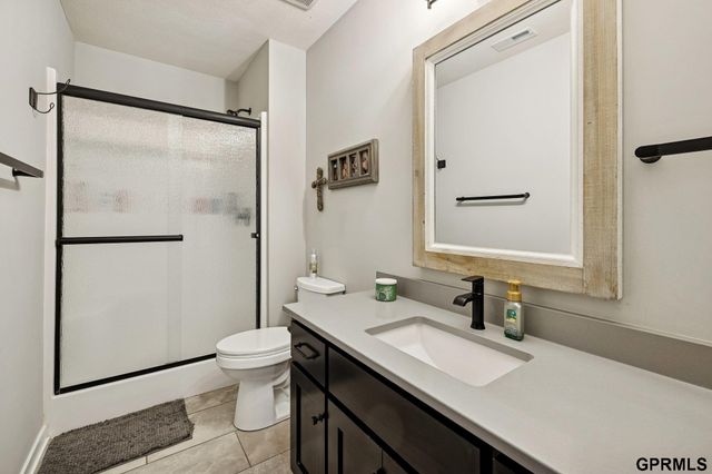 7209 Kilpatrick Parkway, Bennington, NE 68007