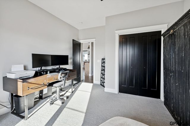 7209 Kilpatrick Parkway, Bennington, NE 68007