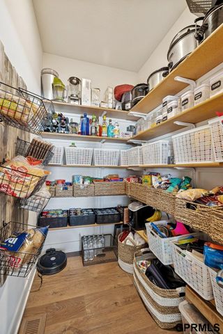 7209 Kilpatrick Parkway, Bennington, NE 68007