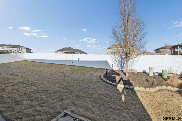 7209 Kilpatrick Parkway, Bennington, NE 68007