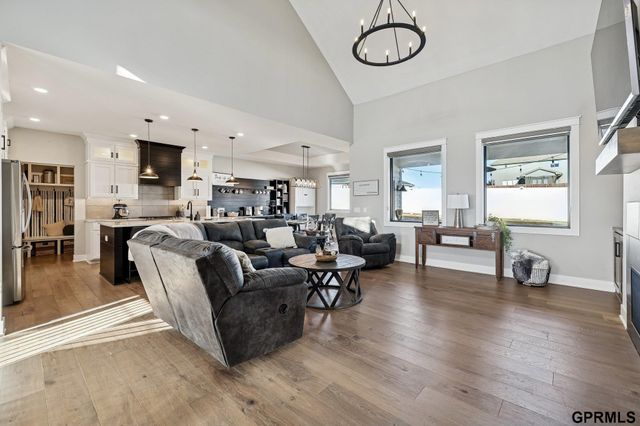 7209 Kilpatrick Parkway, Bennington, NE 68007