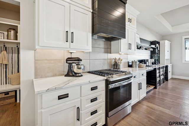 7209 Kilpatrick Parkway, Bennington, NE 68007