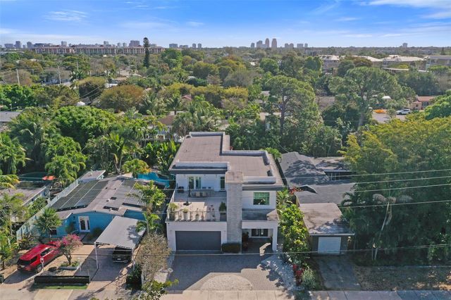 2502 NE 6th Avenue, Wilton Manors, FL 33305