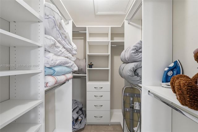 11420 NW 32nd Pl, Sunrise, FL 33323