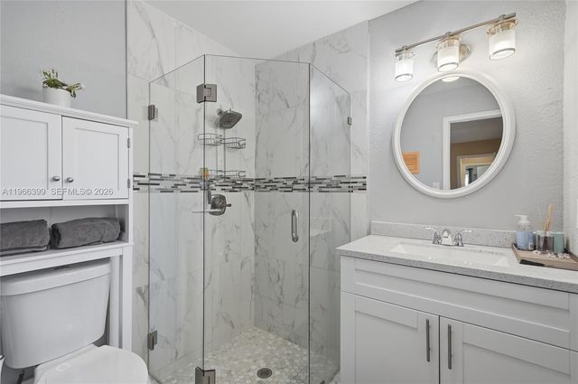 11420 NW 32nd Pl, Sunrise, FL 33323