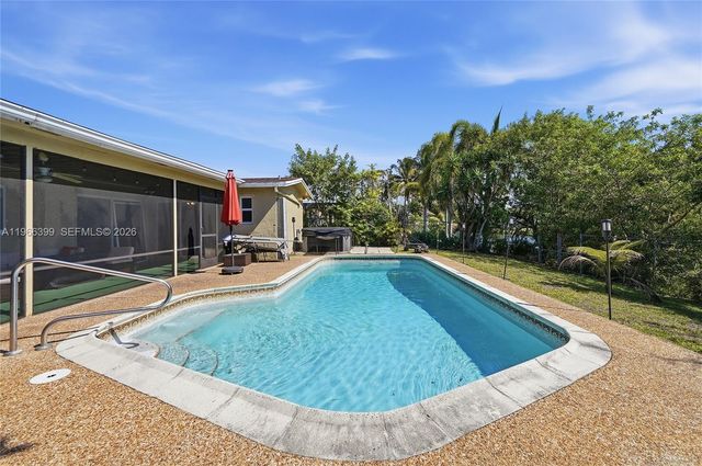 11420 NW 32nd Pl, Sunrise, FL 33323