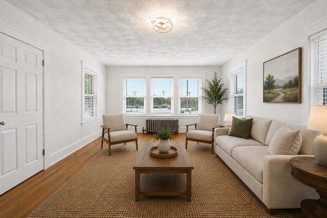 759 Newport Ave, Attleboro, MA 02703