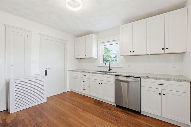 759 Newport Ave, Attleboro, MA 02703