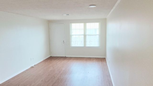 2010 Willoway Court N, Columbus, OH 43220