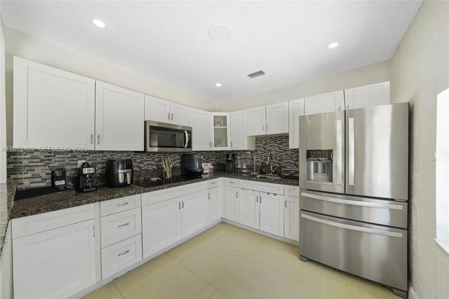 14800 Buchanan Street, Miami, FL 33176