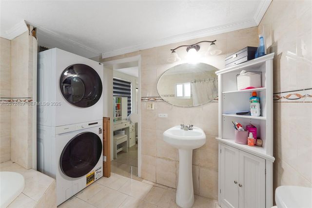 14800 Buchanan Street, Miami, FL 33176