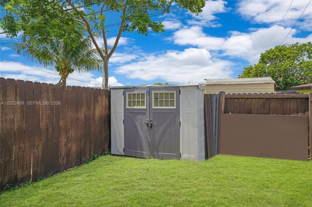 14800 Buchanan Street, Miami, FL 33176
