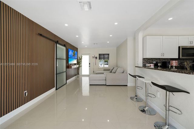 14800 Buchanan Street, Miami, FL 33176