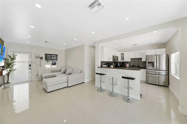 14800 Buchanan Street, Miami, FL 33176