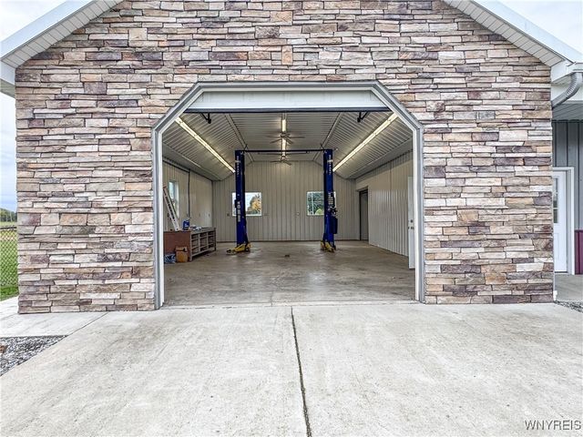 9300 Shepard Road, Batavia, NY 14020