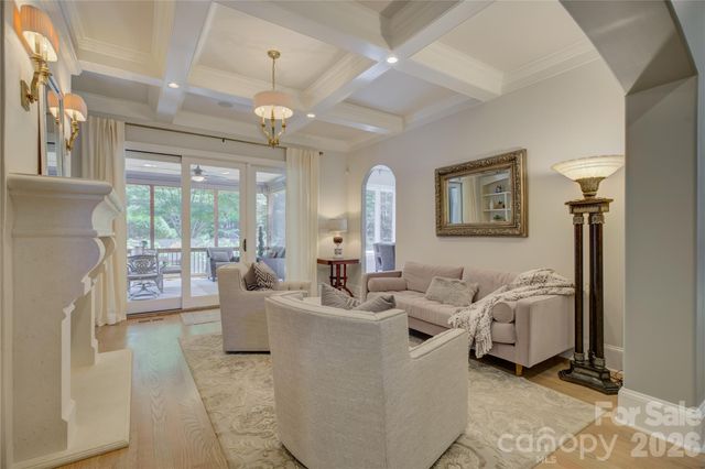 16946 Ashton Oaks Drive, Charlotte, NC 28278