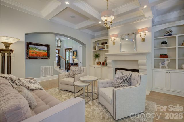 16946 Ashton Oaks Drive, Charlotte, NC 28278