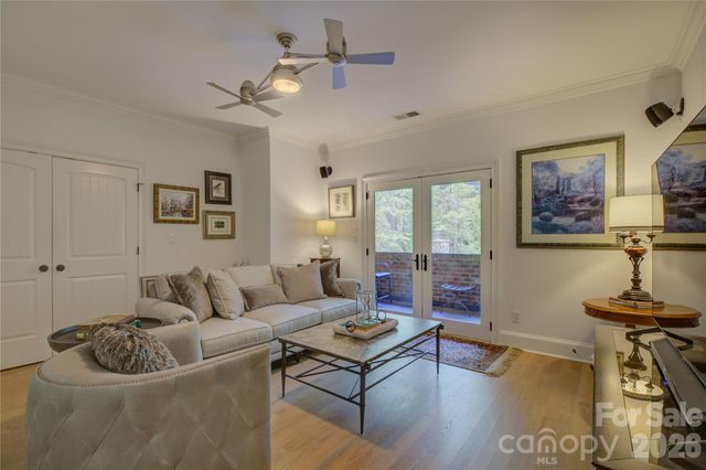 16946 Ashton Oaks Drive, Charlotte, NC 28278