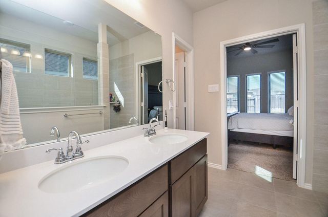 1322 Lakeside Creek Road, Magnolia, TX 77354