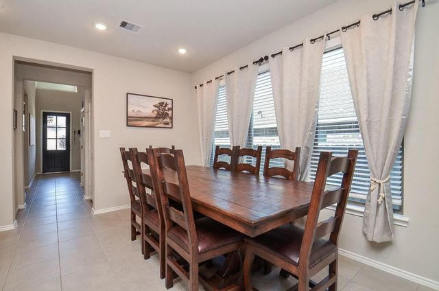 1322 Lakeside Creek Road, Magnolia, TX 77354