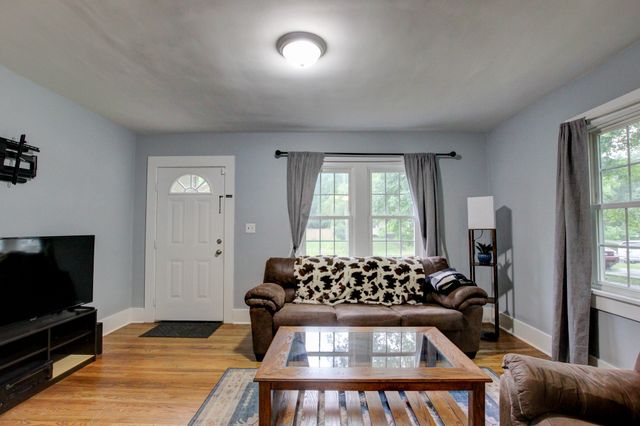1115 Woodard St, Clarksville, TN 37040