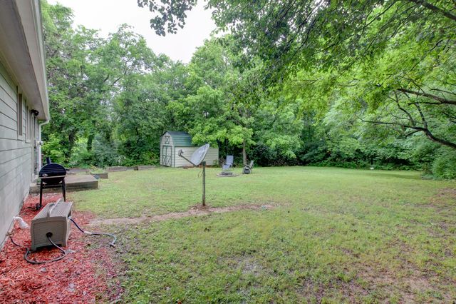 1115 Woodard St, Clarksville, TN 37040