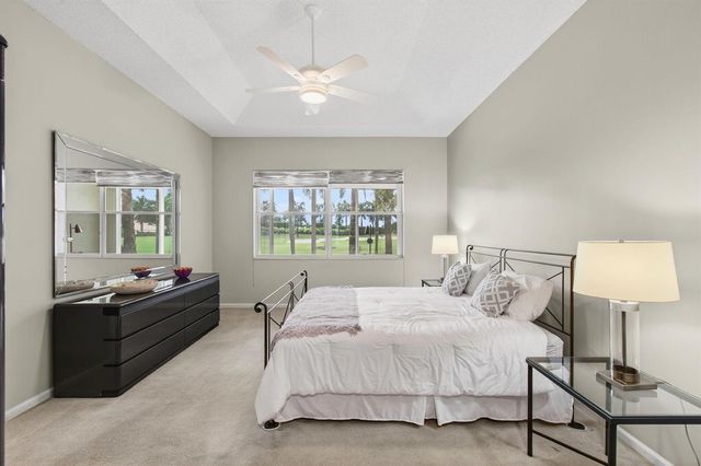 6886 Swansea Lane, Boynton Beach, FL 33472
