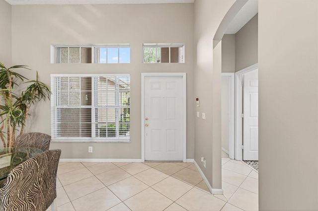 6886 Swansea Lane, Boynton Beach, FL 33472