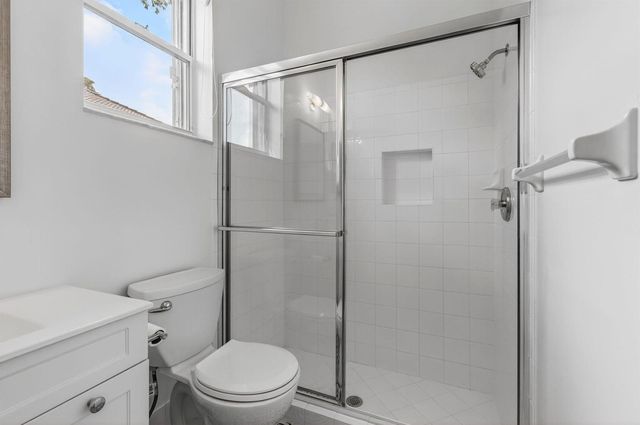 6886 Swansea Lane, Boynton Beach, FL 33472