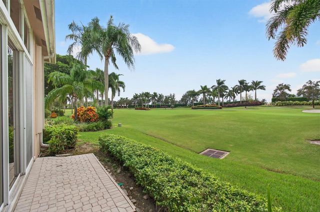 6886 Swansea Lane, Boynton Beach, FL 33472