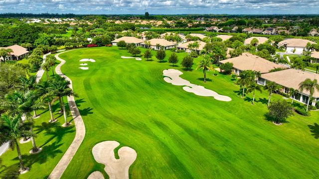 6886 Swansea Lane, Boynton Beach, FL 33472