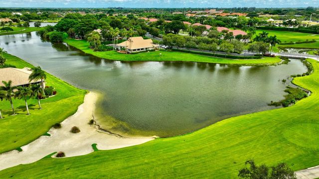 6886 Swansea Lane, Boynton Beach, FL 33472