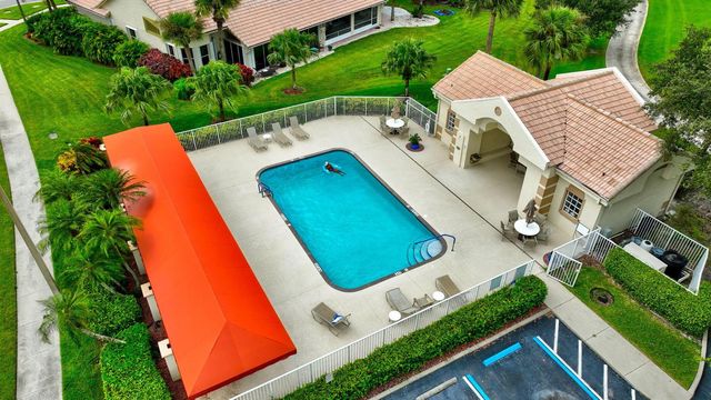 6886 Swansea Lane, Boynton Beach, FL 33472