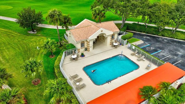 6886 Swansea Lane, Boynton Beach, FL 33472