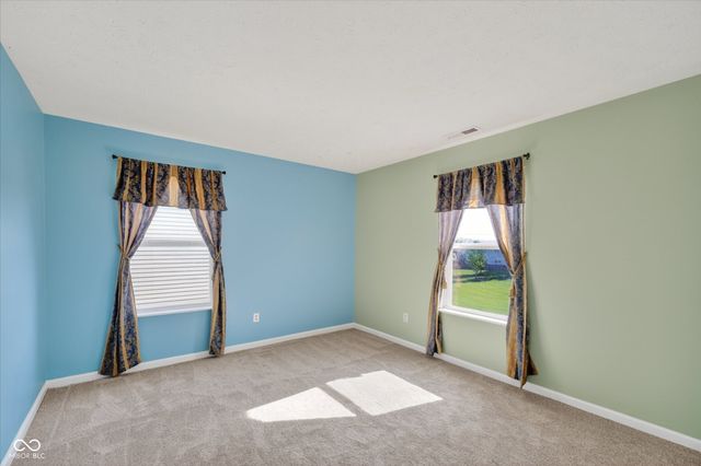 12897 Broncos Drive, Fishers, IN 46037