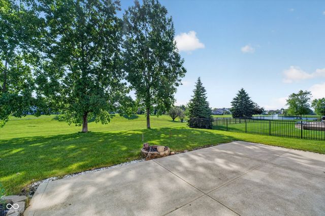 12897 Broncos Drive, Fishers, IN 46037
