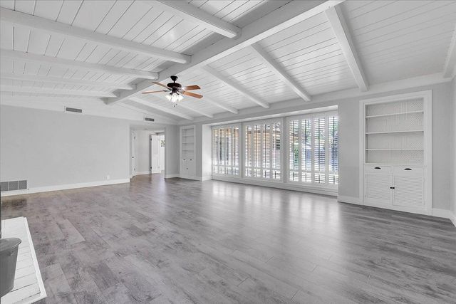 988 Carolina Ave, Yuba City, CA 95991