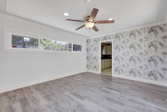 988 Carolina Ave, Yuba City, CA 95991