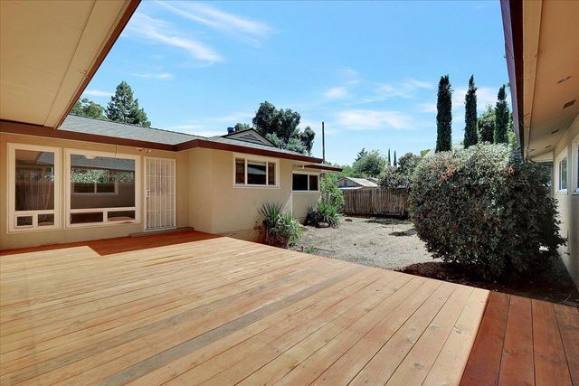 988 Carolina Ave, Yuba City, CA 95991