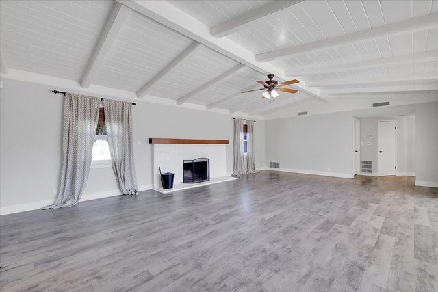 988 Carolina Ave, Yuba City, CA 95991