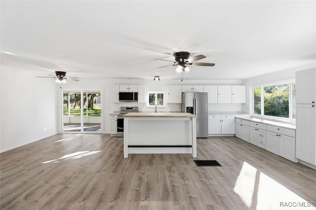 100 Kostka Drive, Brooksville, FL 34604