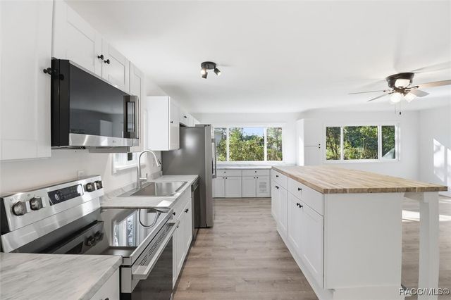 100 Kostka Drive, Brooksville, FL 34604