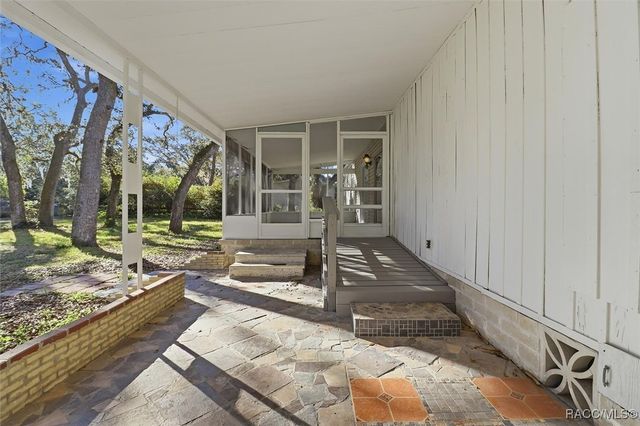 100 Kostka Drive, Brooksville, FL 34604