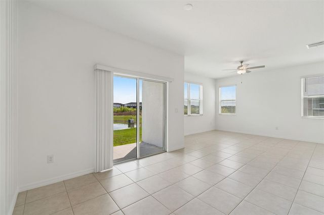 32076 POP ASH PLACE, Wesley Chapel, FL 33545