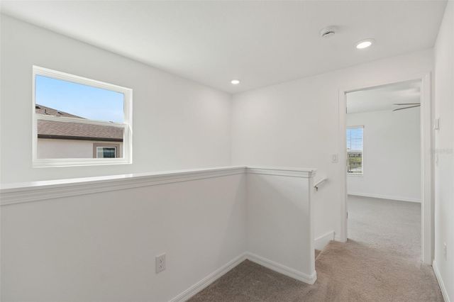 32076 POP ASH PLACE, Wesley Chapel, FL 33545