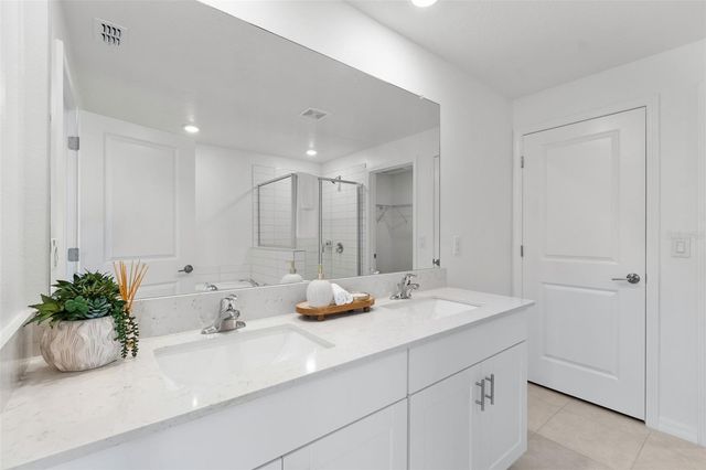 32076 POP ASH PLACE, Wesley Chapel, FL 33545