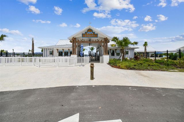 32076 POP ASH PLACE, Wesley Chapel, FL 33545